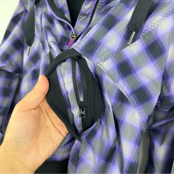 Lululemon Run Reflection Plaid Pullover Oversized Purple cropped Jacket size 6 - Picture 15 of 16